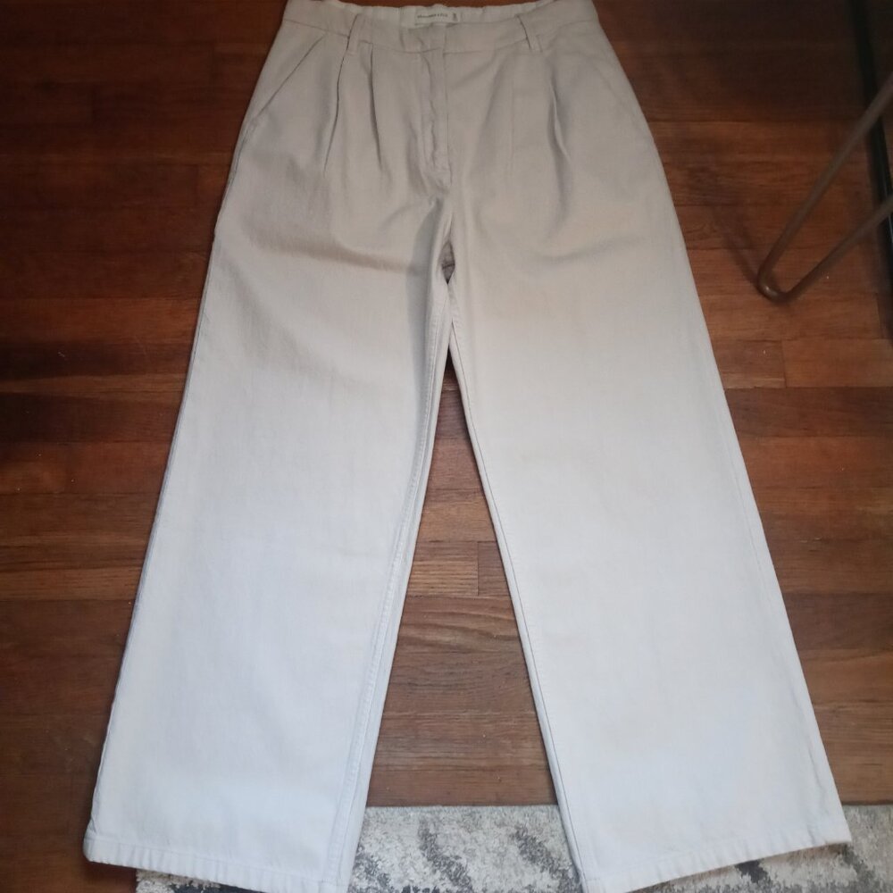 ABERCROMBIE & FITCH wide leg jean trouser in beige (10S/30)